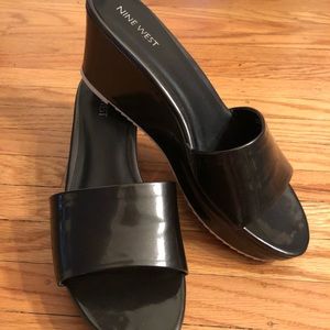 Nine West “Confetty” Metallic Wedge Slides